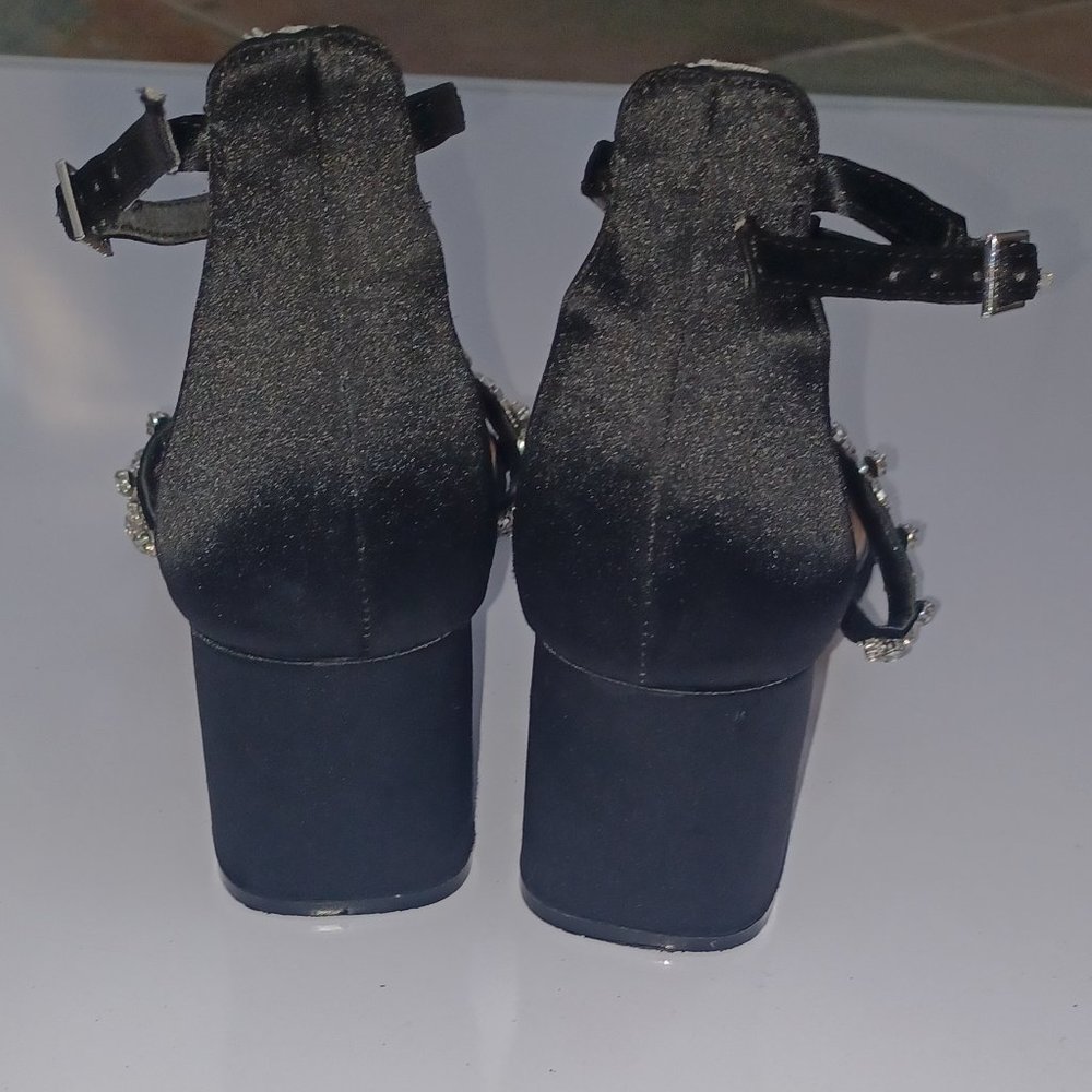 Badgley Mischka Jewel Black Satin Embellished Sandals Heels - Picture 8 of 9